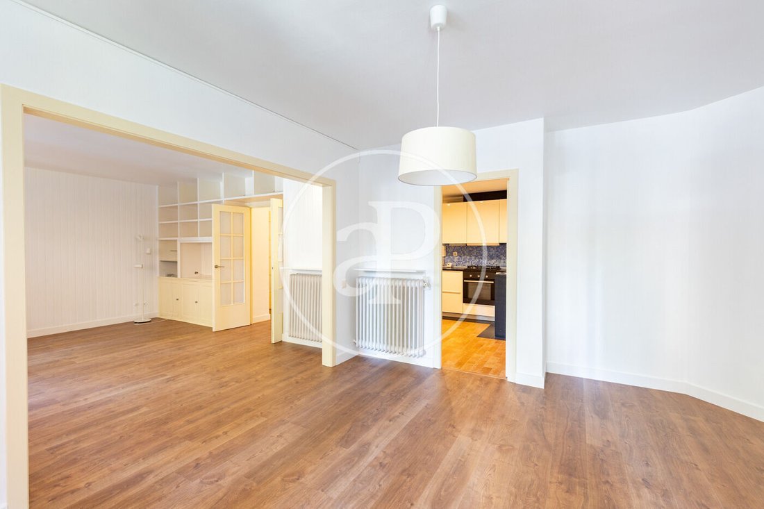Apartment in Sarrià-Sant Gervasi, Barcelona, Spain 5 - 18342706