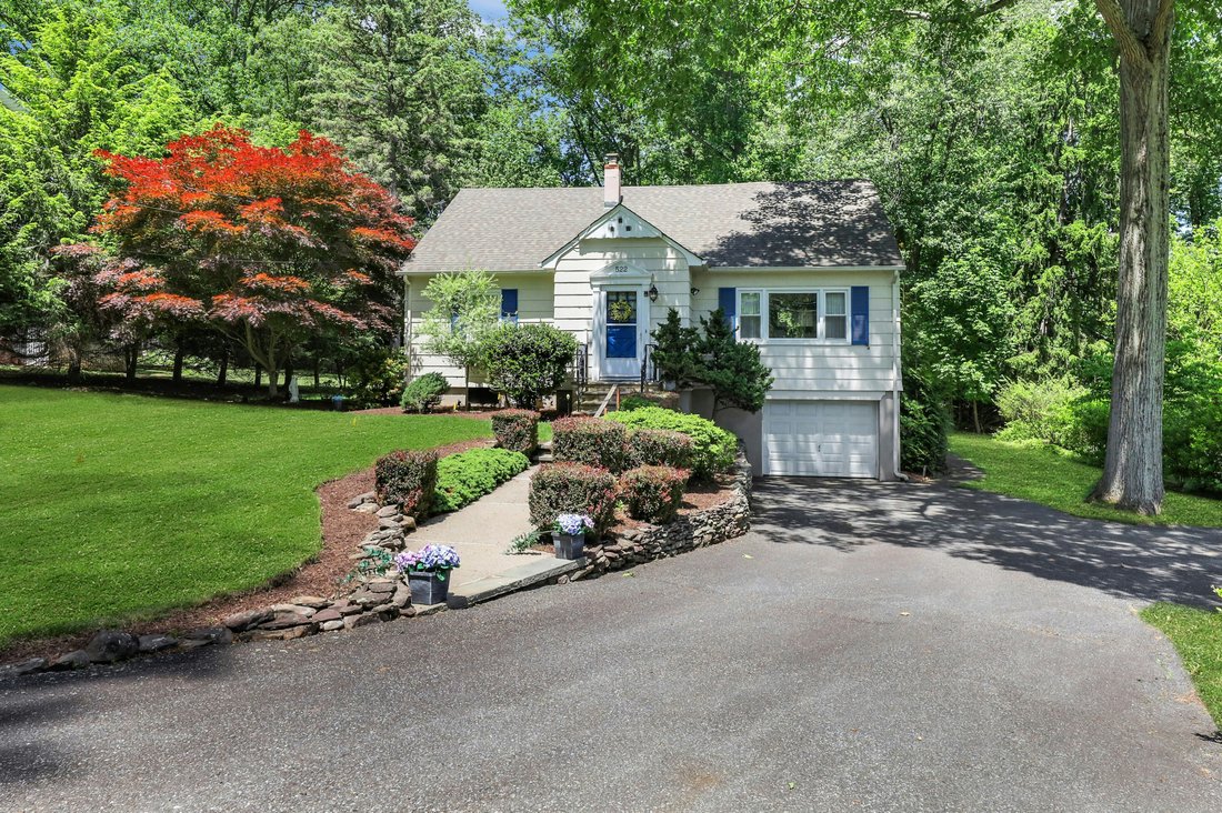 House in Wyckoff, New Jersey, United States 2 - 18336639