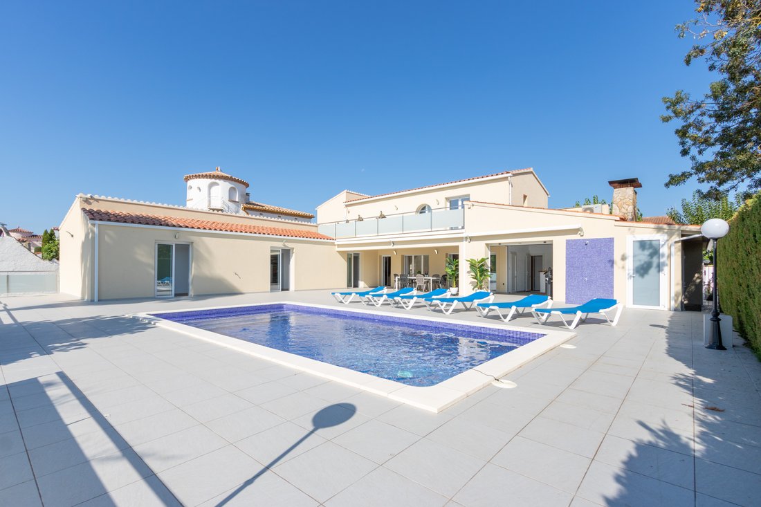 Haus in Roses, Katalonien, Spanien 2 - 18337530