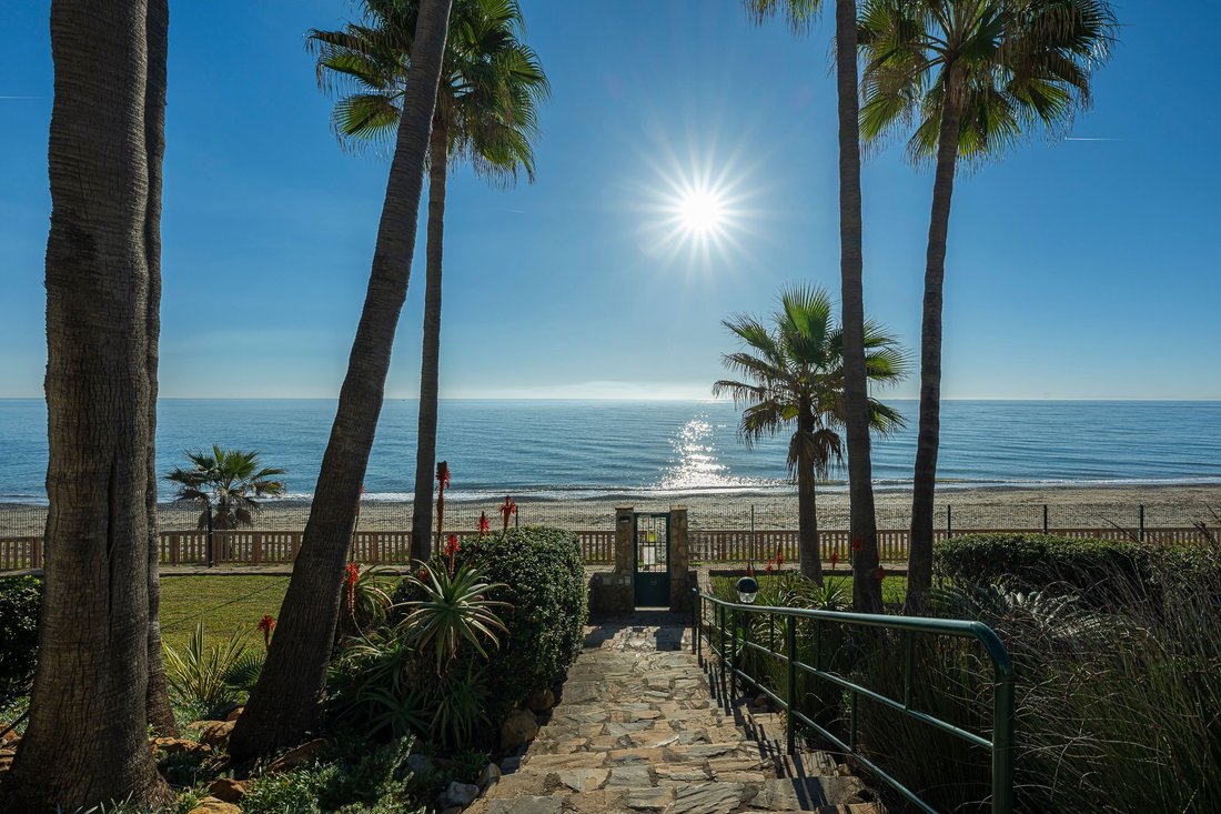 Appartamento a Estepona, Andalusia, Spagna 5 - 18347247
