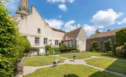 House in Centre Ville, Autun, France 1