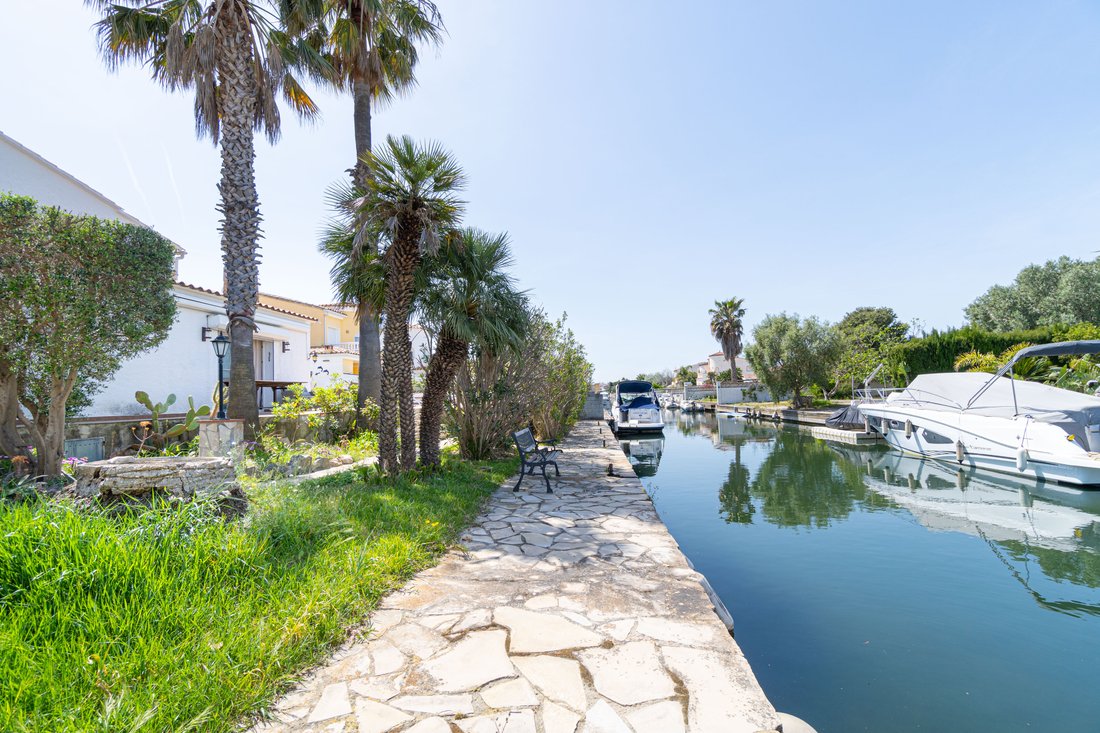 House in Empuriabrava, Catalonia, Spain 5 - 18337395