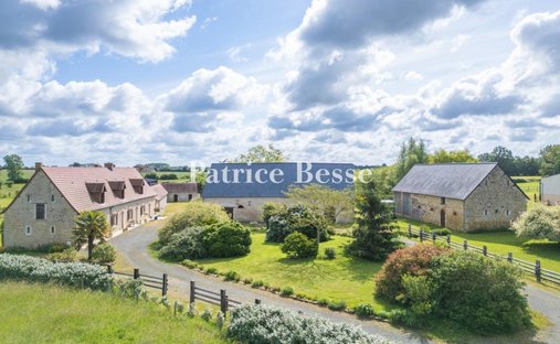 House in Centre, Sablé-sur-Sarthe, France 1