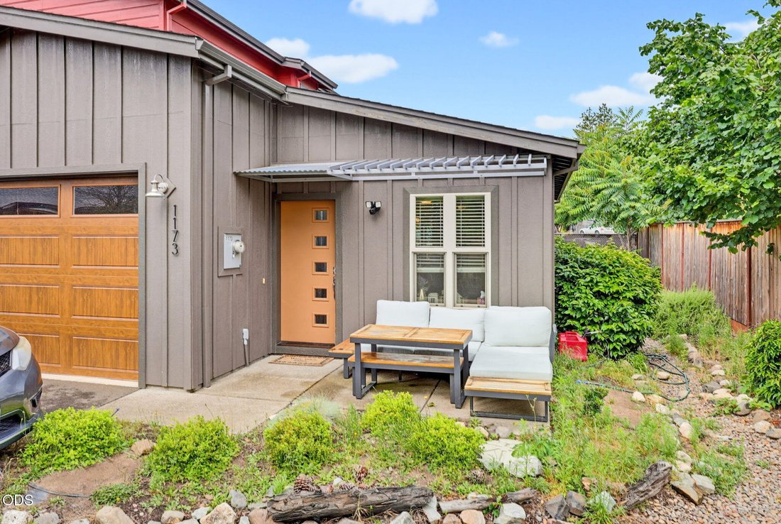 House in Ashland, Oregon, United States 4 - 18339712