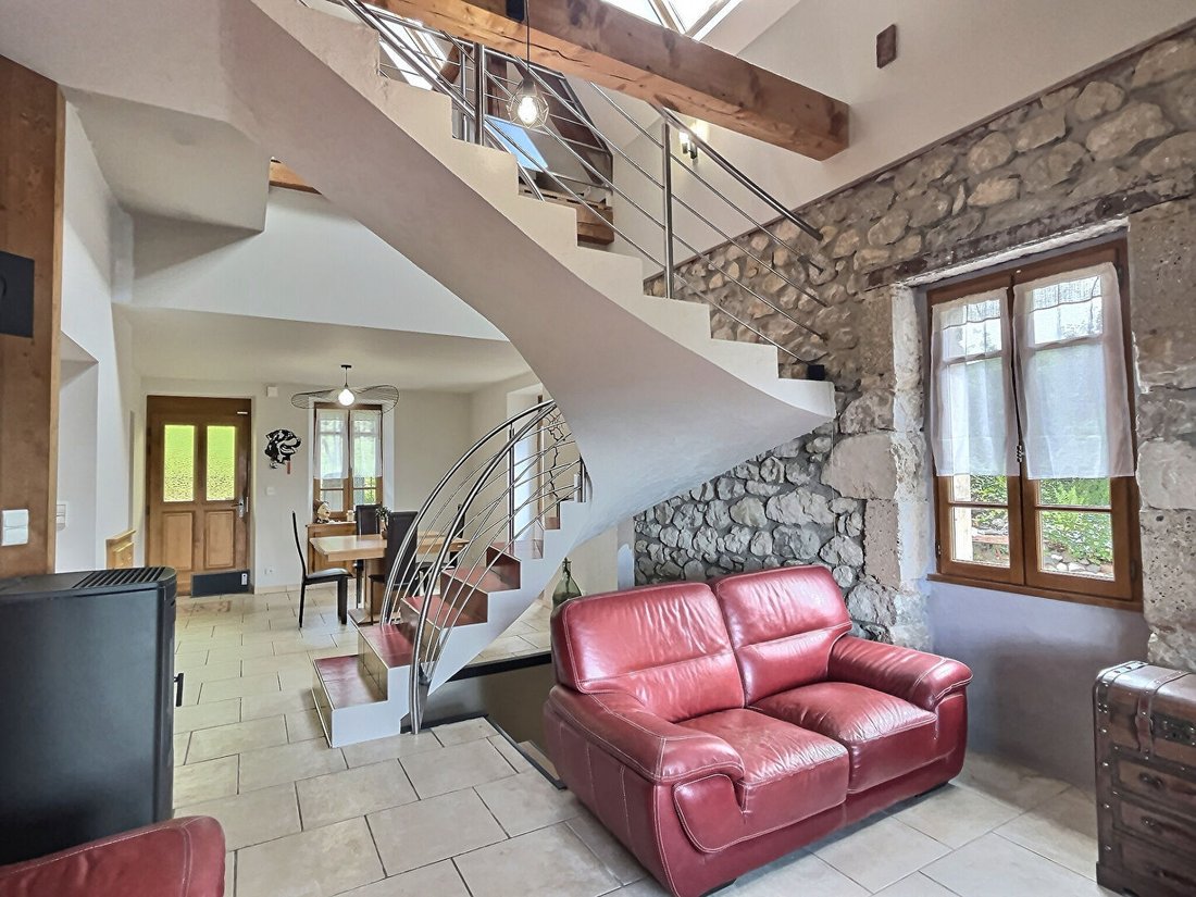 Villa à Gruffy, Auvergne-Rhône-Alpes, France 4 - 17902361