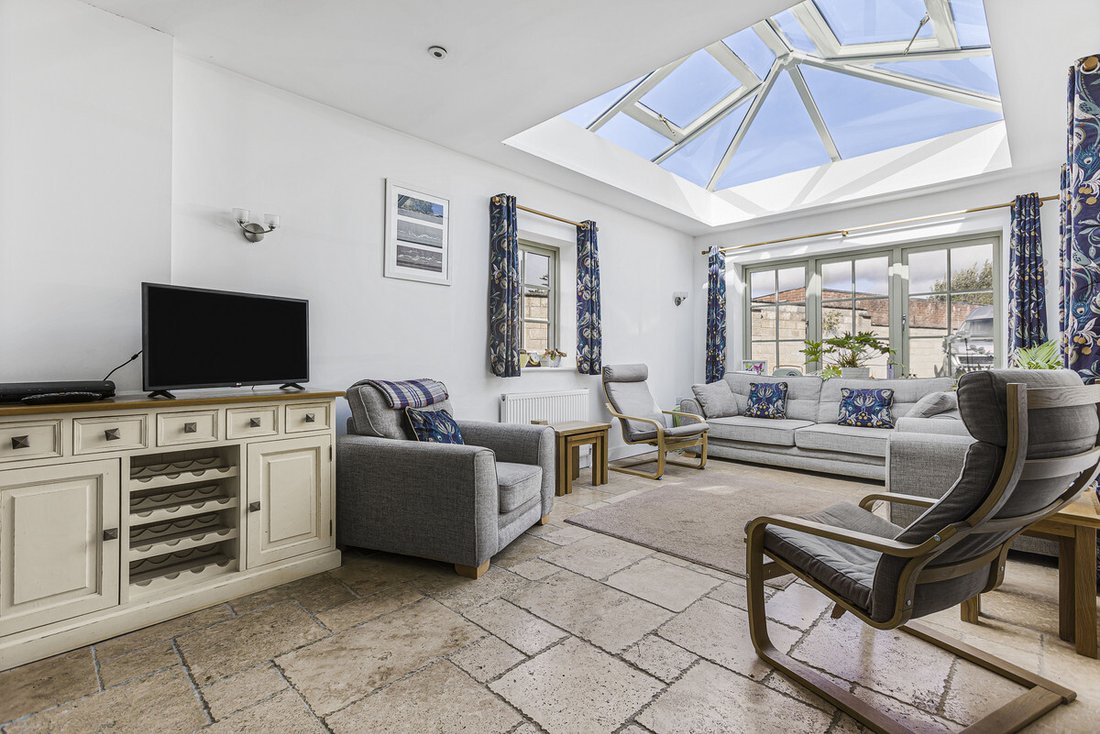 House in Kidlington, England 2 - 18334965