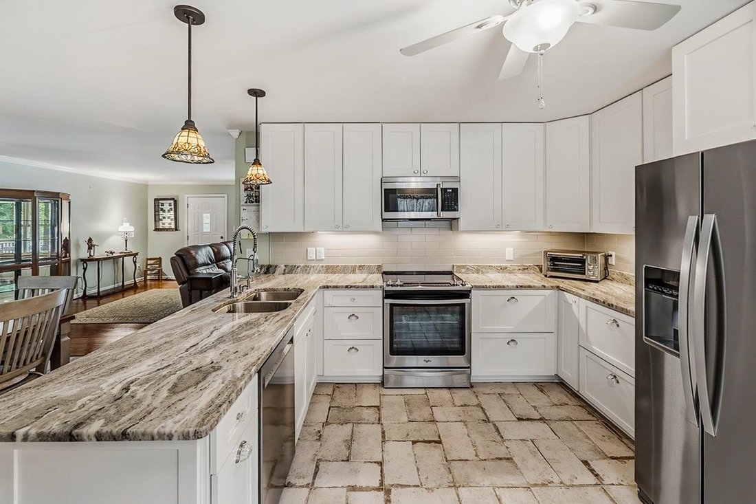 House in Cross Hill, South Carolina, United States 5 - 18348007