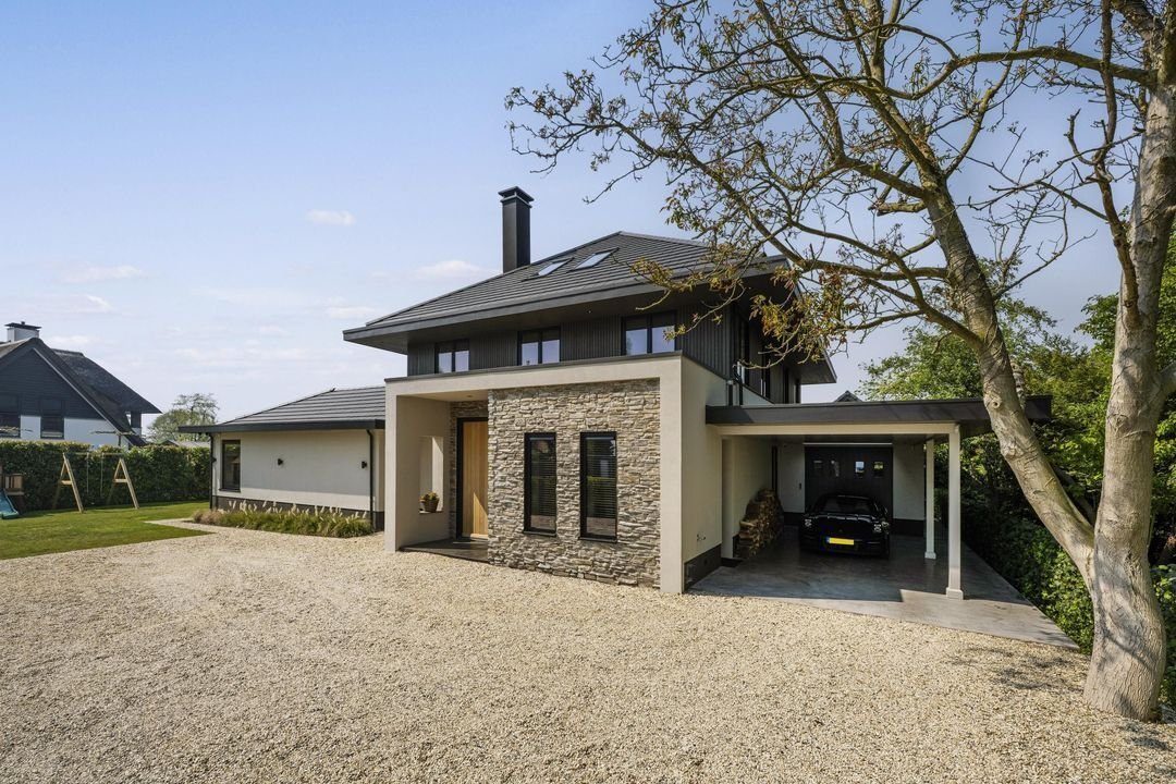 Villa in Vinkeveen, Utrecht, Netherlands 2 - 18343039