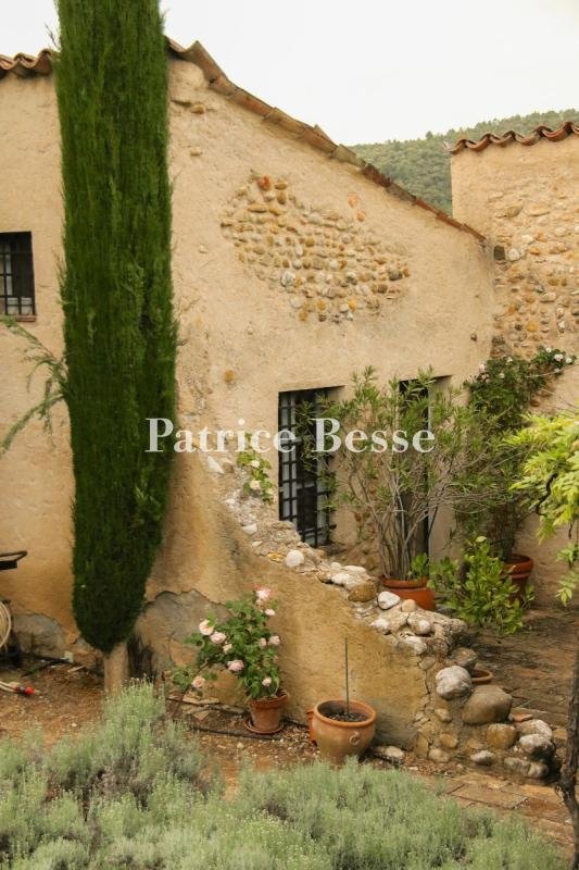 House in Greoux-les-Bains, Provence-Alpes-Côte d'Azur, France 3 - 18340457