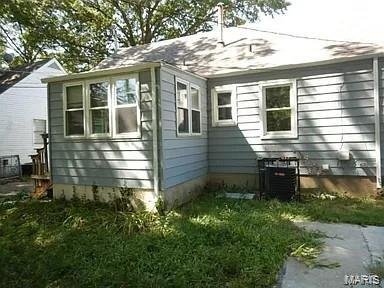 Apartment in Ferguson, Missouri, United States 2 - 18335066
