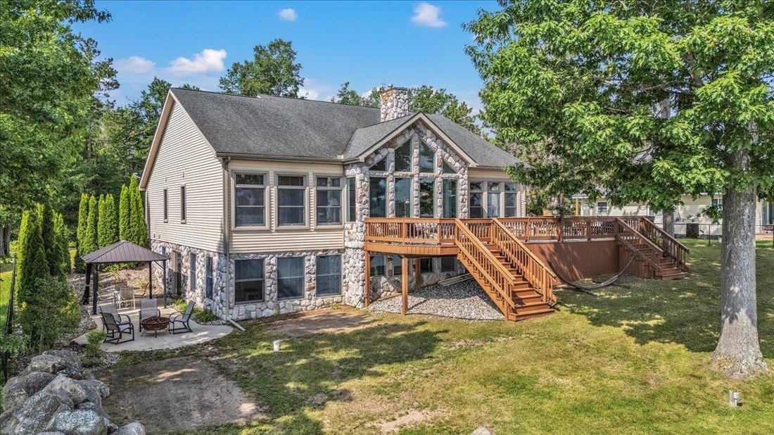 House in Hale, Michigan, United States 1 - 18334903