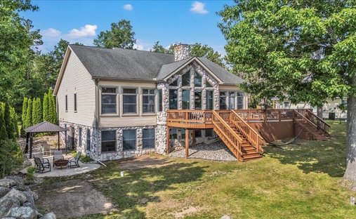 House in Hale, Michigan, United States 1