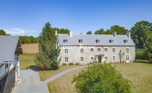 House in Sainte-Marguerite-d'Elle, Normandy, France 1