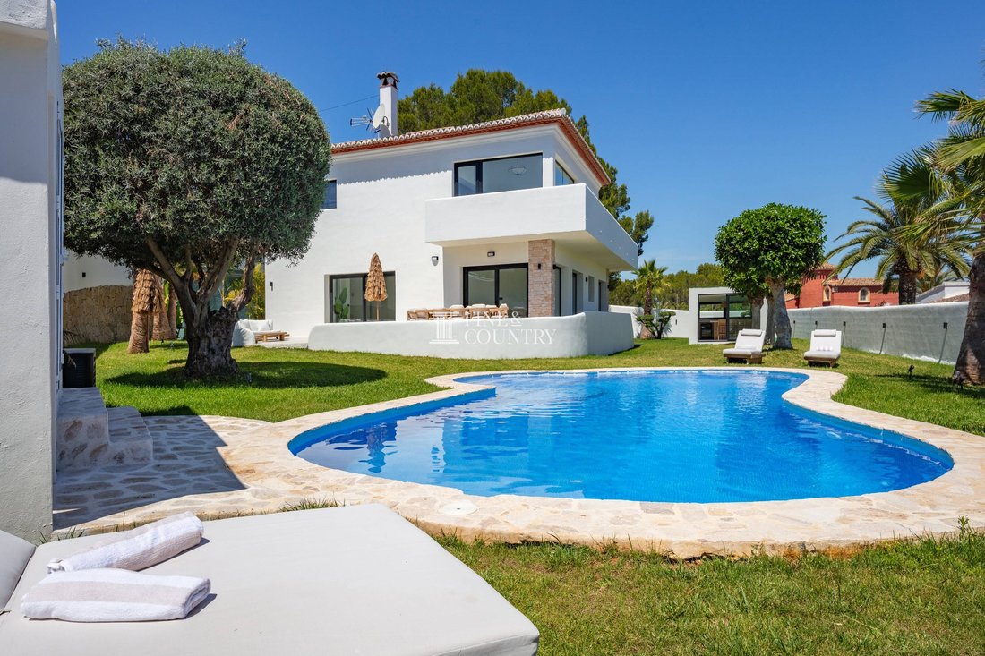 Villa in Xabia / Javea, Valencian Community, Spain 2 - 18336896