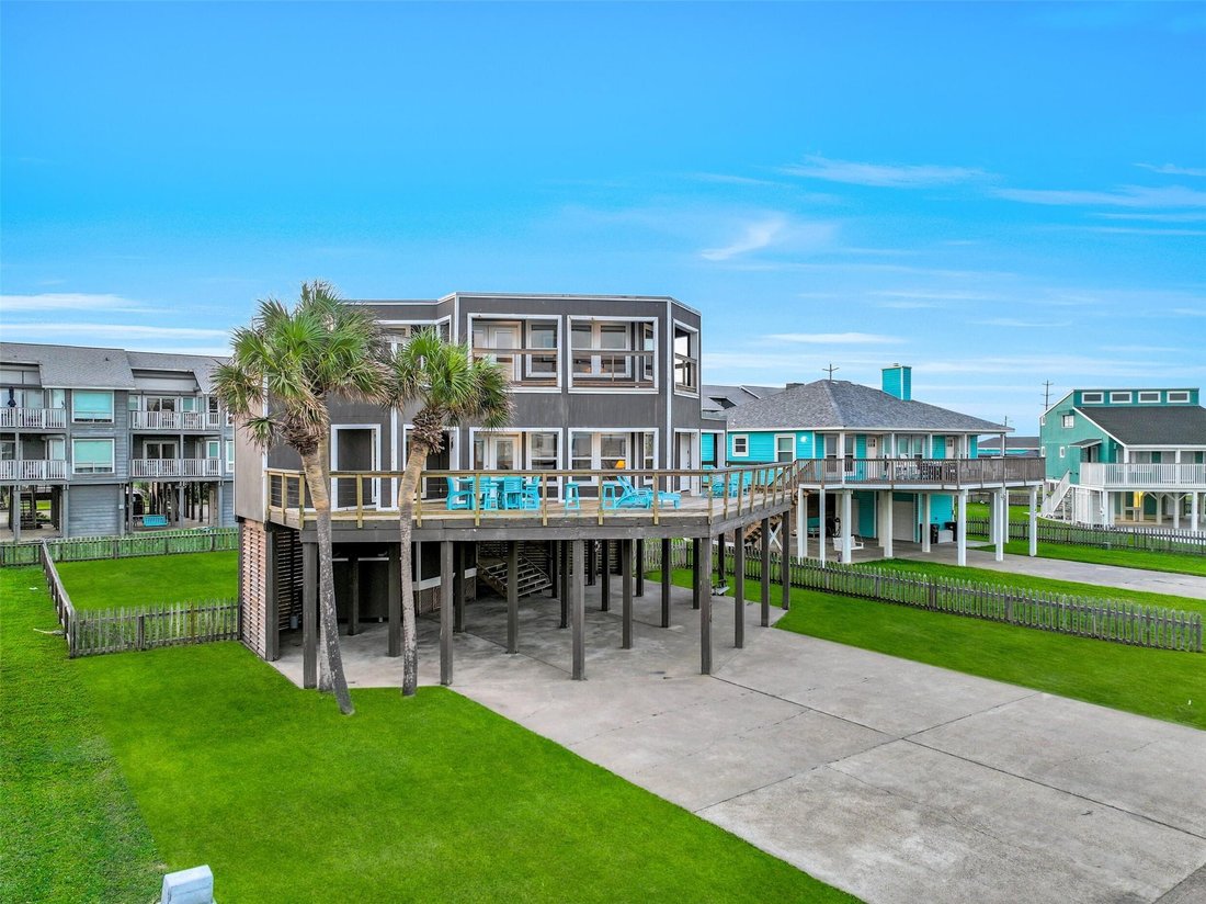 House in Galveston, Texas, United States 1 - 18340964