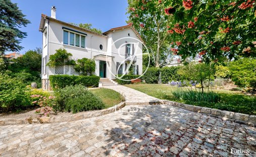 House in Chatou, Ile-de-France, France 1