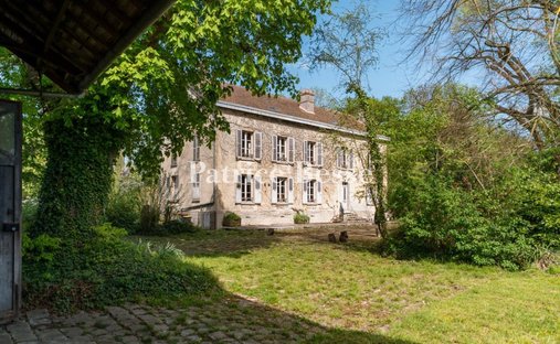 House in Rozay-en-Brie, Ile-de-France, France 1