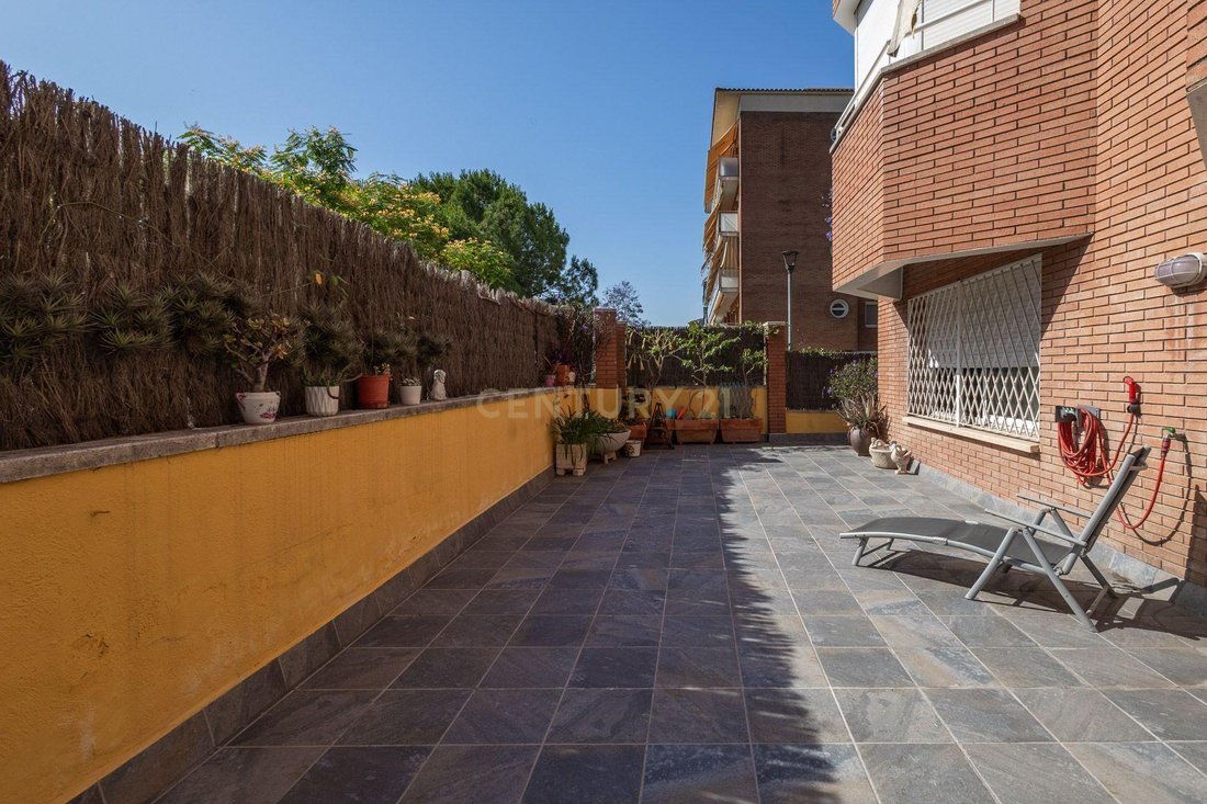 Apartment in Sant Feliu de Llobregat, Catalonia, Spain 3 - 18344445