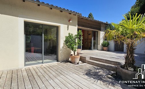 House in Sansais, Nouvelle-Aquitaine, France 1