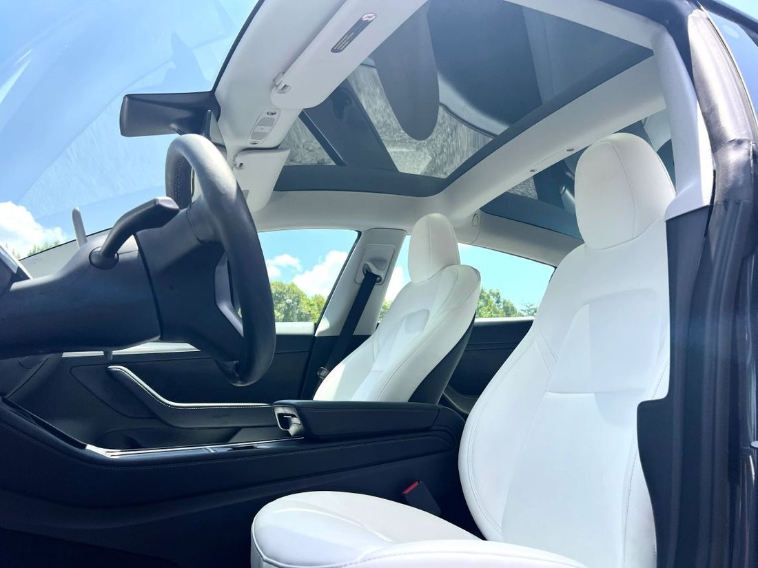 Sedan in Reidsville, NC, United States 2 - 18338667
