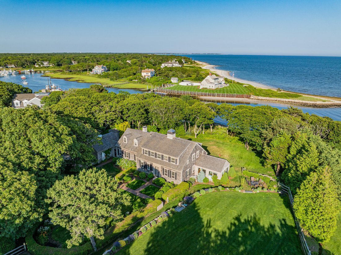 House in Harwich, Massachusetts, United States 2 - 18334749
