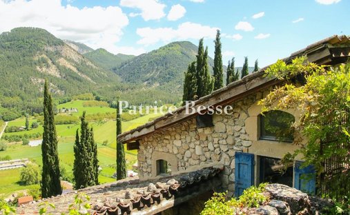 House in Chatillon-en-Diois, Auvergne-Rhône-Alpes, France 1
