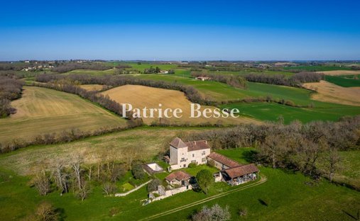 Castle in Lectoure, Occitania, France 1