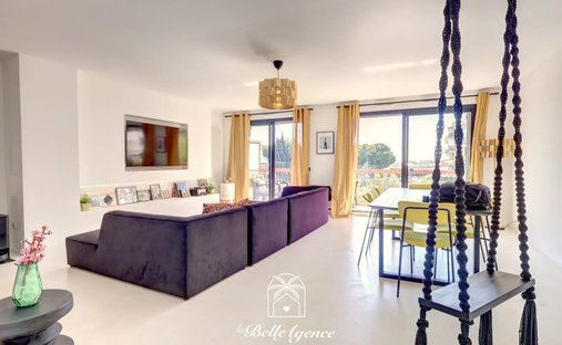 Appartamento a Cros de Cagnes-RN, Cagnes-sur-Mer, Francia 1
