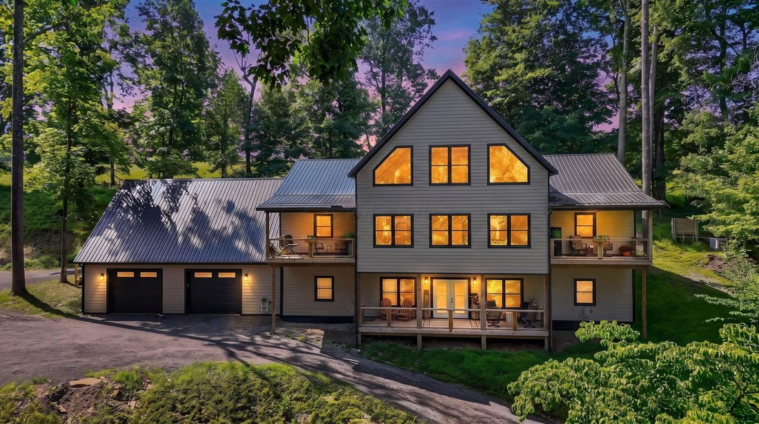 House in Sugar Grove, Ohio, United States 1 - 18349368