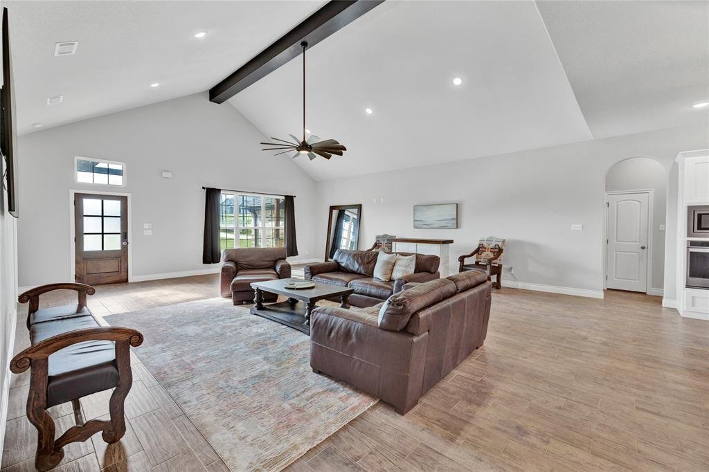 House in Weatherford, Texas, United States 3 - 18343923