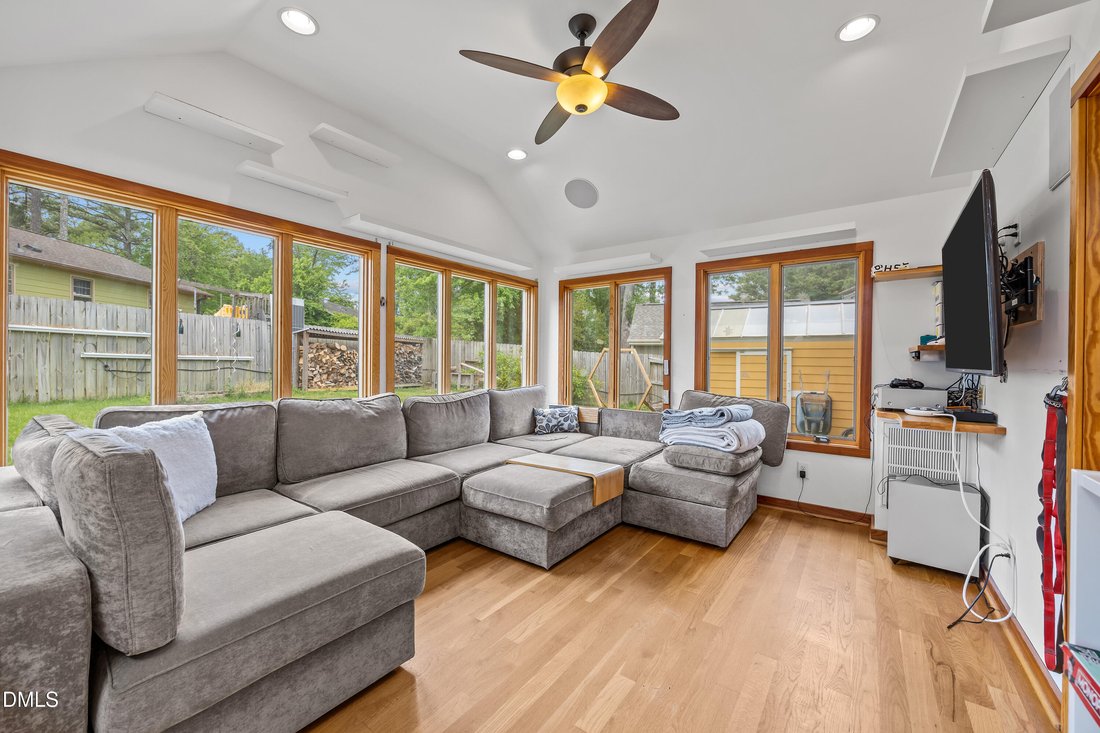 House in Cary, North Carolina, United States 5 - 18340015