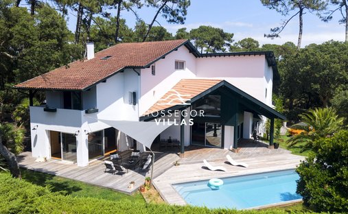 House in Seignosse, Nouvelle-Aquitaine, France 1