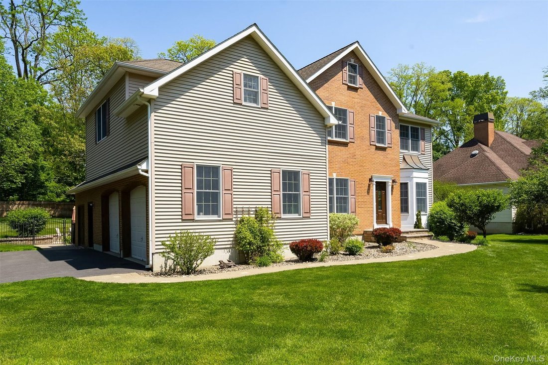 House in Spackenkill, New York, United States 2 - 17980262