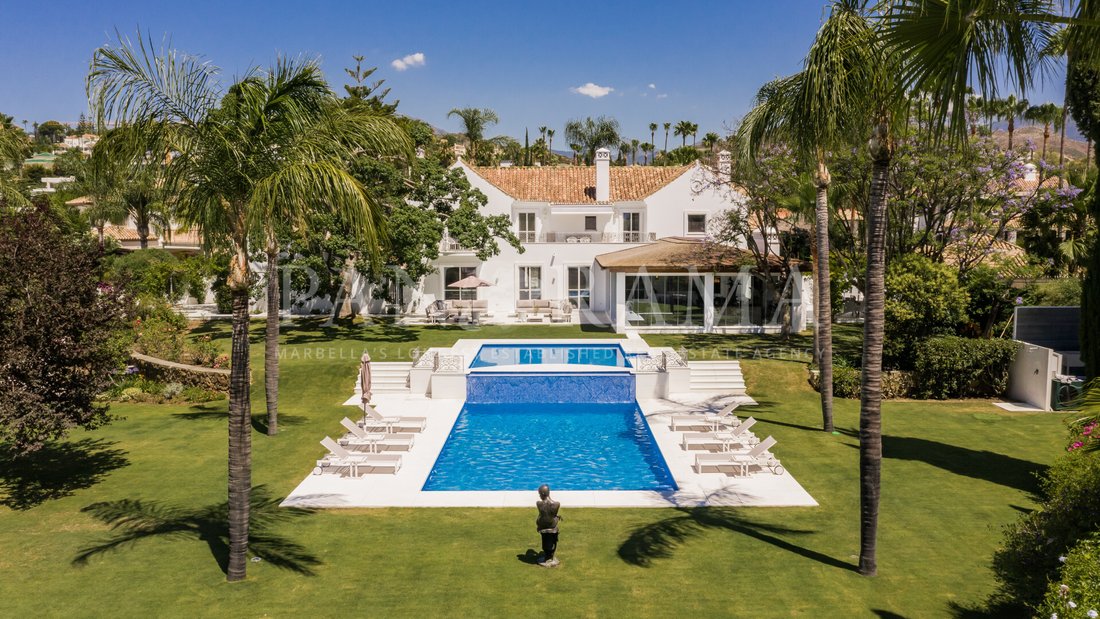 Villa in Nueva Andalucia, Marbella, Spain 1 - 18336693