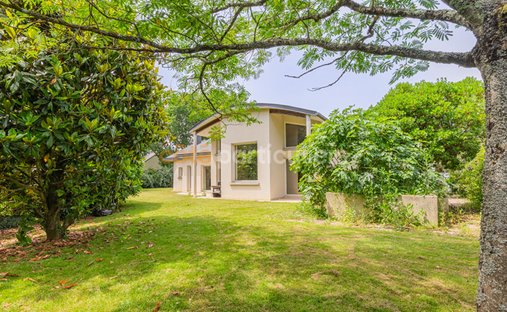 Villa in Fleuriaye-Souchais, Carquefou, France 1