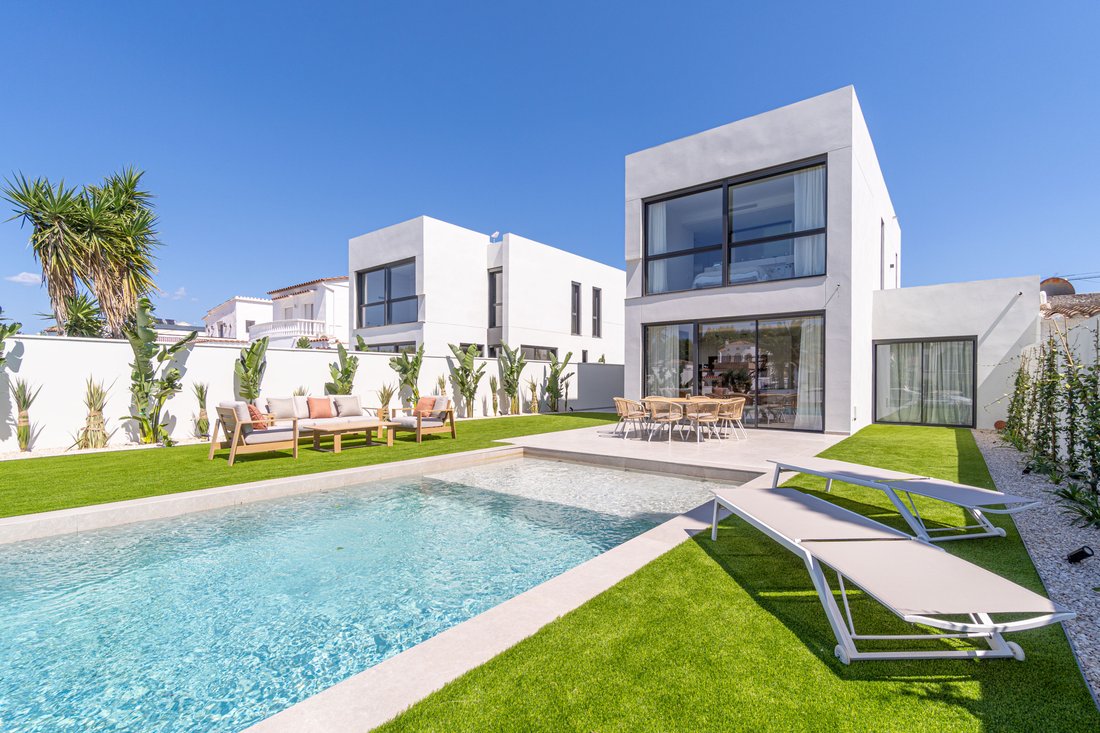 House in Empuriabrava, Catalonia, Spain 1 - 18336995