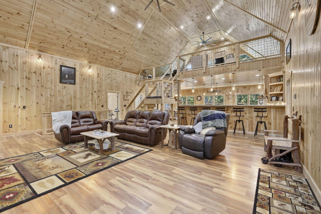 House in Sugar Grove, Ohio, United States 5 - 18349368