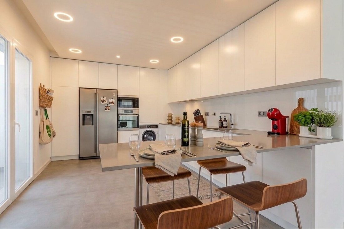 Apartment in Estoril, Cascais e Estoril, Lisbon 2 - 18342787
