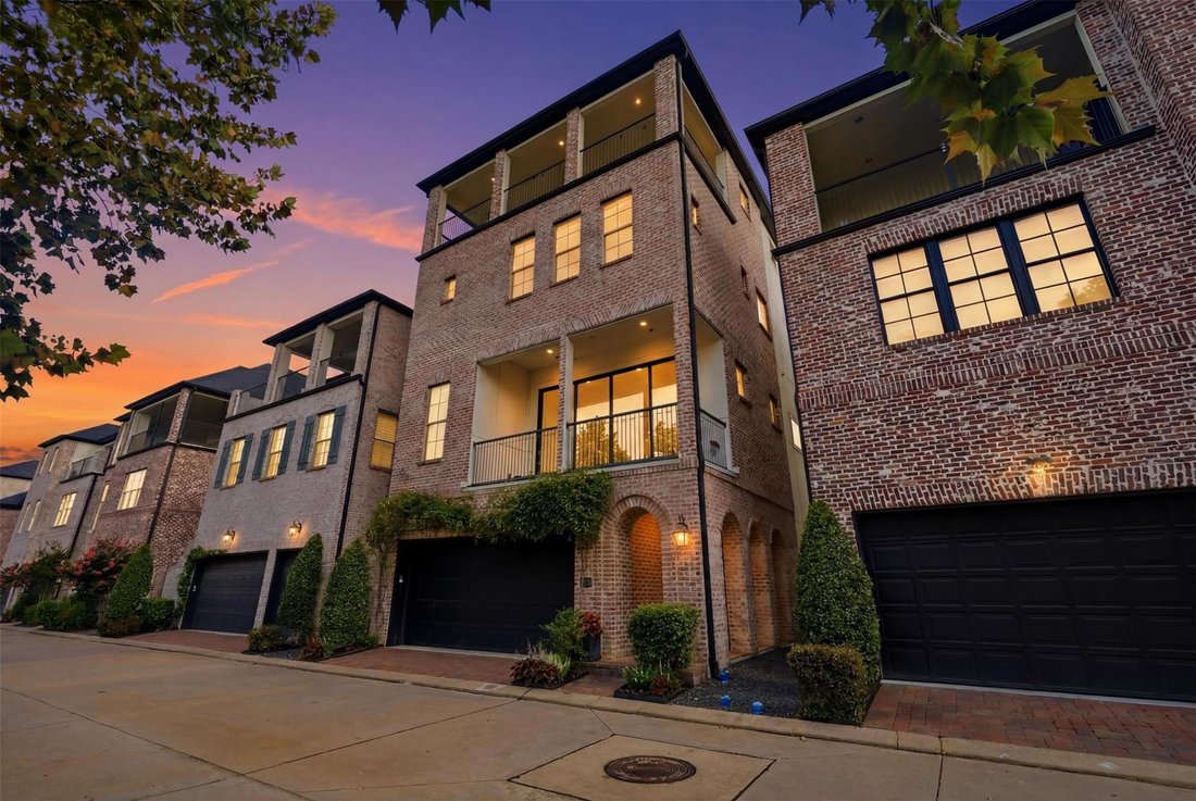 House in Houston, Texas, United States 5 - 18346375