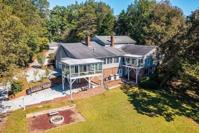 House in Granite Falls, North Carolina, United States 2 - 16370610