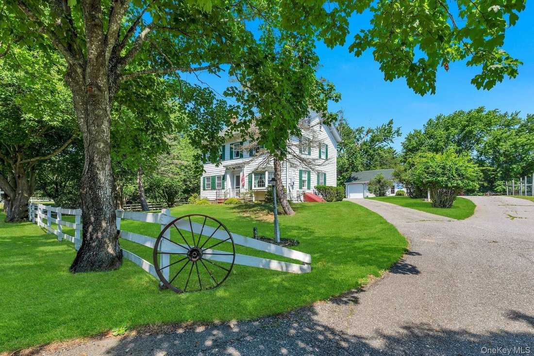 House in Greenport West, New York, United States 1 - 16699053