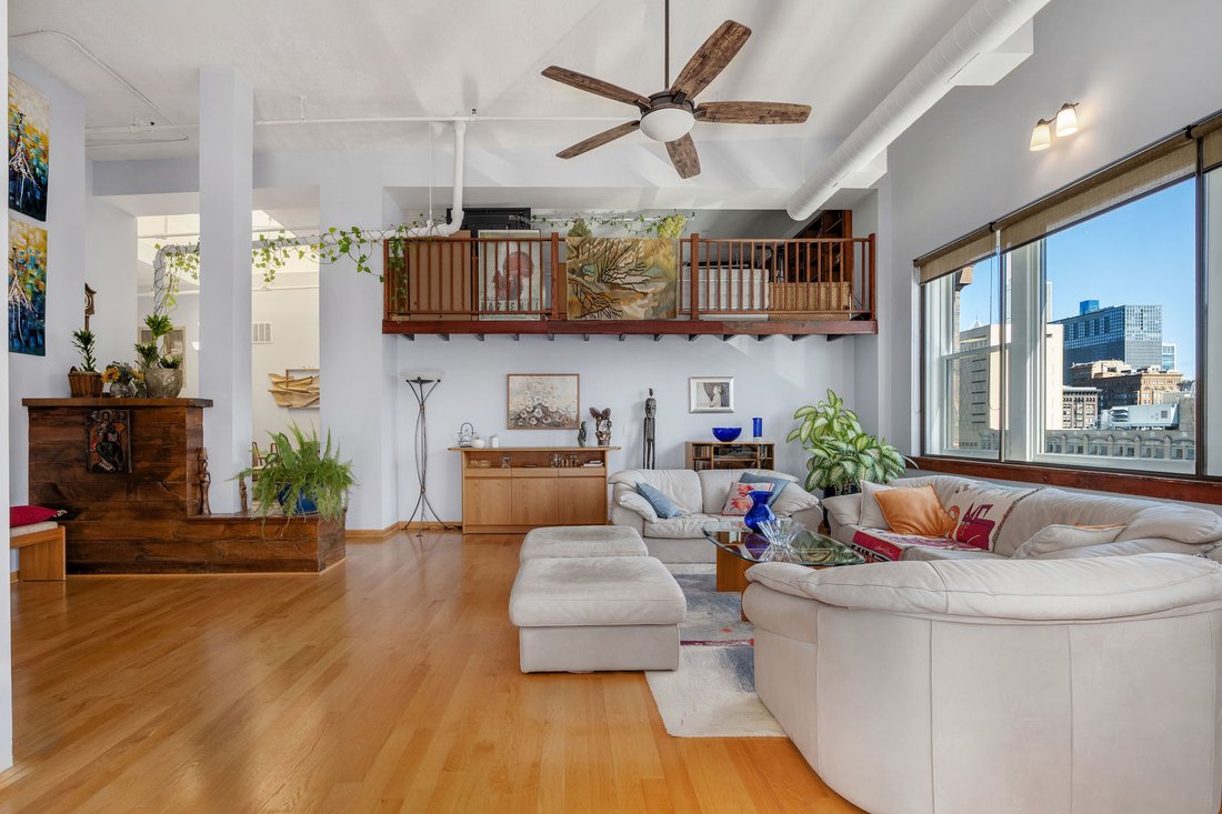 Condo in Chicago, Illinois, United States 5 - 18342996