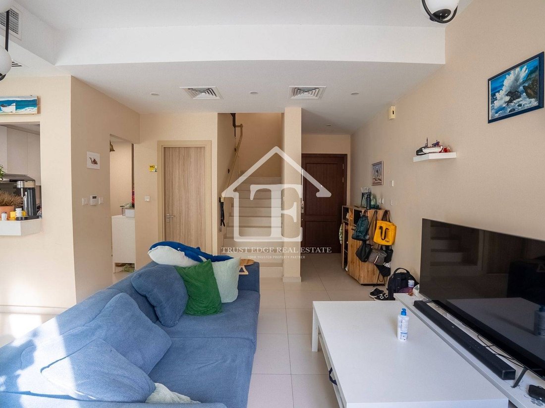 Villa in Wadi Al Safa 5, Wadi Al Safa, Dubai 3 - 18344247