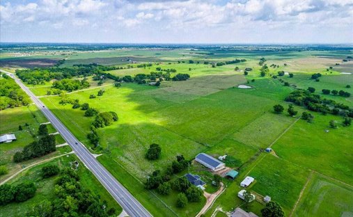 Land in Covington, Texas, United States 1