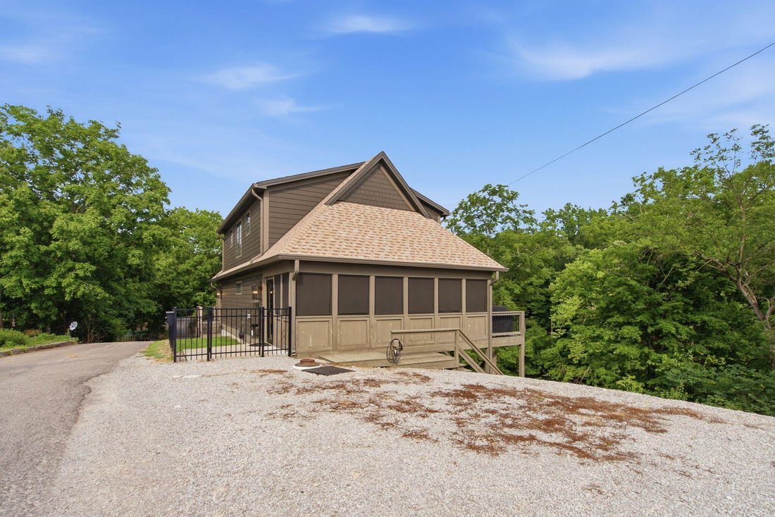 House in Lancaster, Kentucky, United States 2 - 18349006