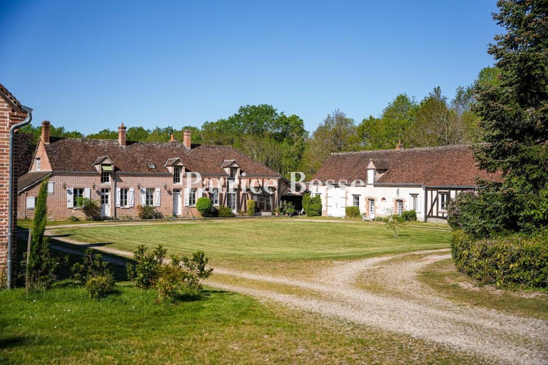 House in Sully-sur-Loire, Centre-Val de Loire, France 3 - 18340440