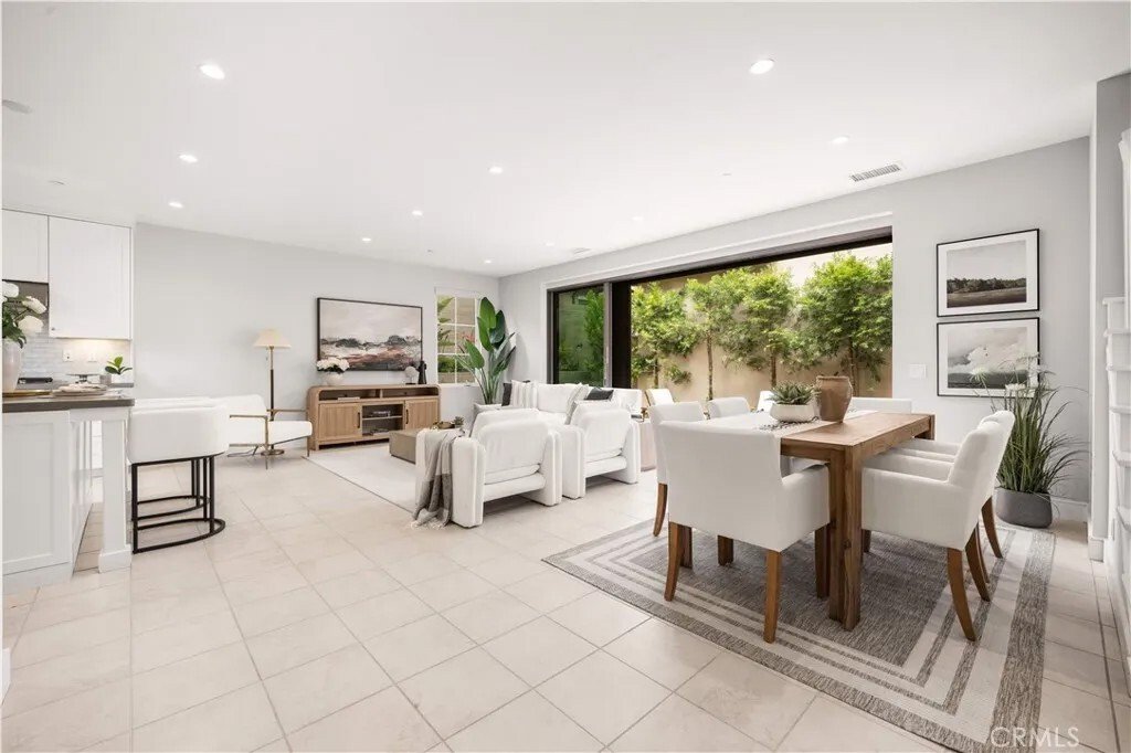 Condo in Irvine, California, United States 5 - 18333358