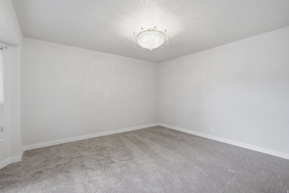 House in West Jordan, Utah, United States 5 - 18339981