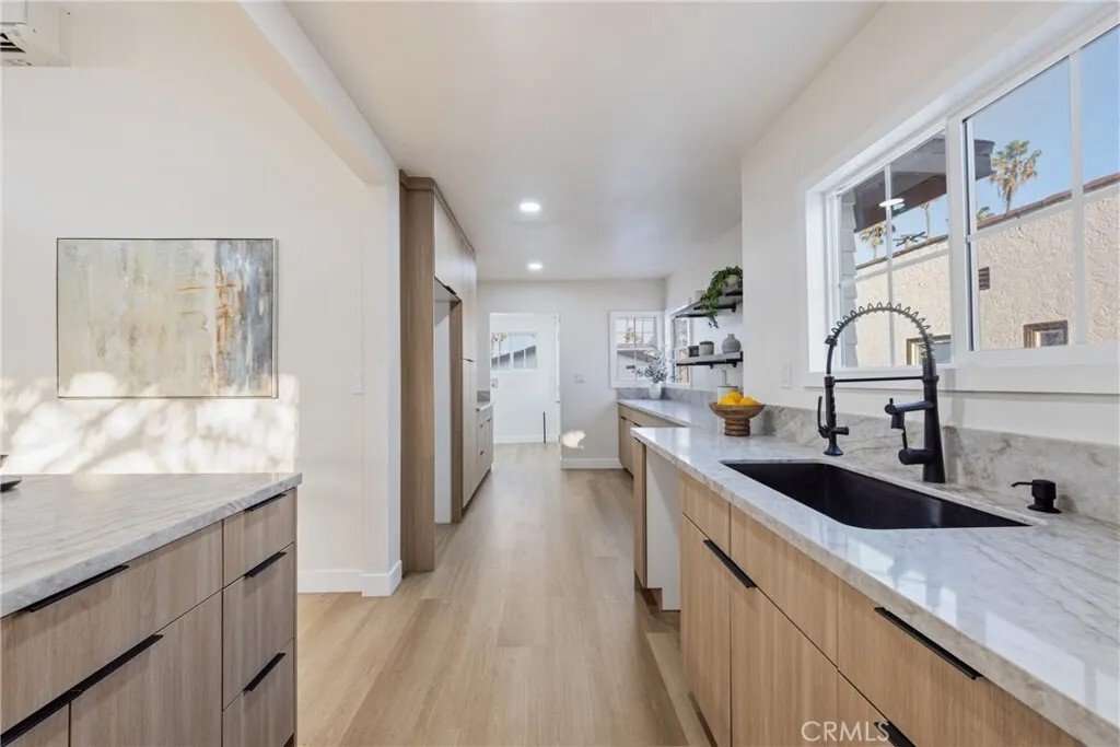 House in Los Angeles, California, United States 3 - 18346378