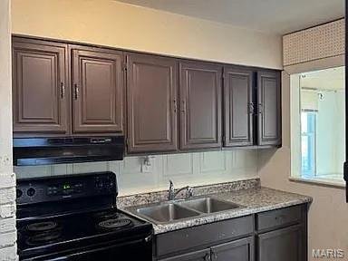 Apartment in Ferguson, Missouri, United States 4 - 18335066